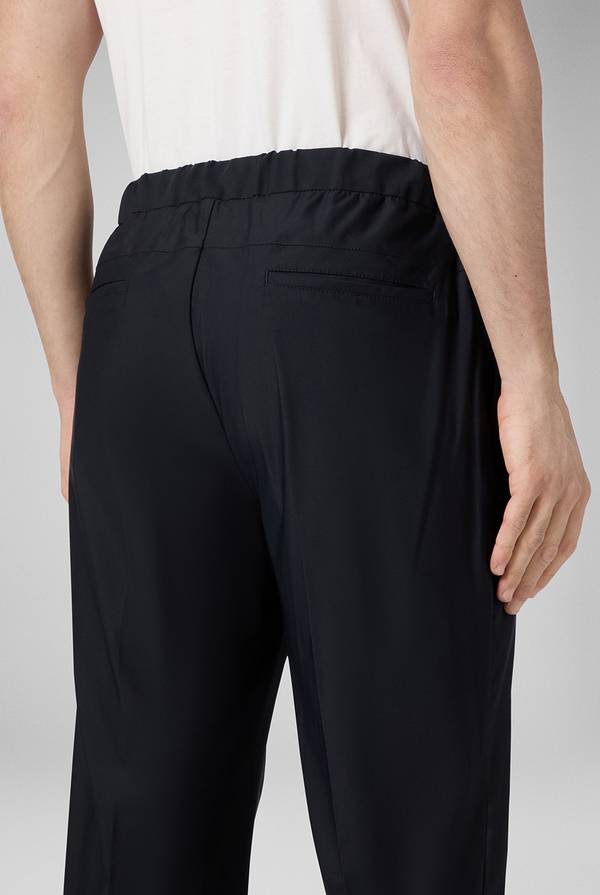 Pull Pal Zileri Pantaloni leggeri in tessuto tecnico Offerta Giorno del Papà