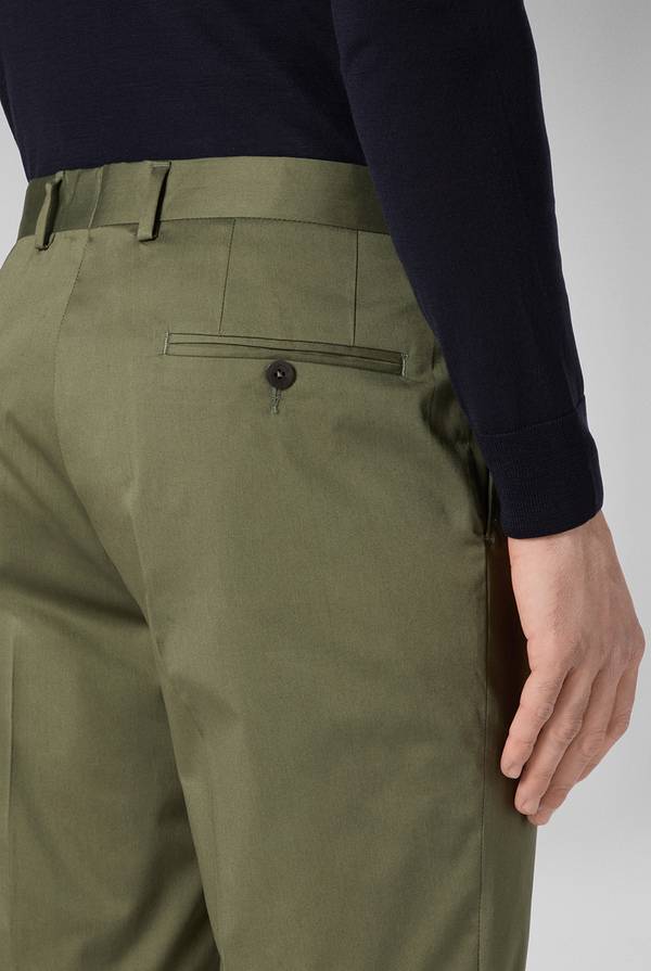 Pull Pal Zileri Bermuda con risvolto Smaltimento dello stoccaggio