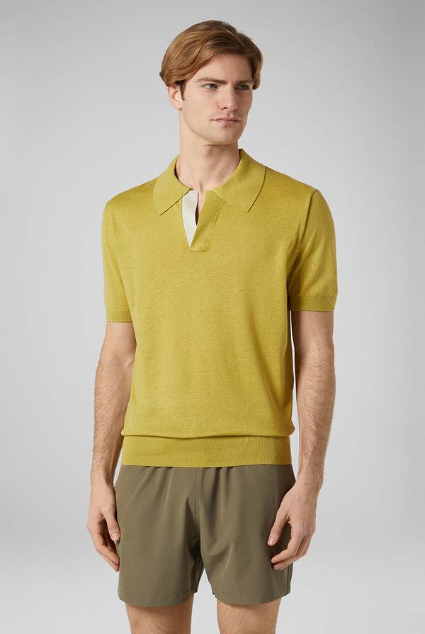 Pull Pal Zileri Polo in maglia di lino e seta color senape Ritorno libero