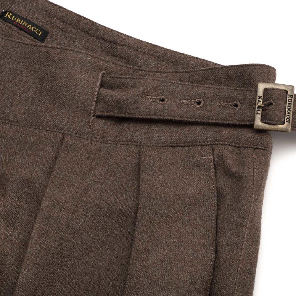 Rubinacci Pantalone manny in flanella nocciola Latest fashion