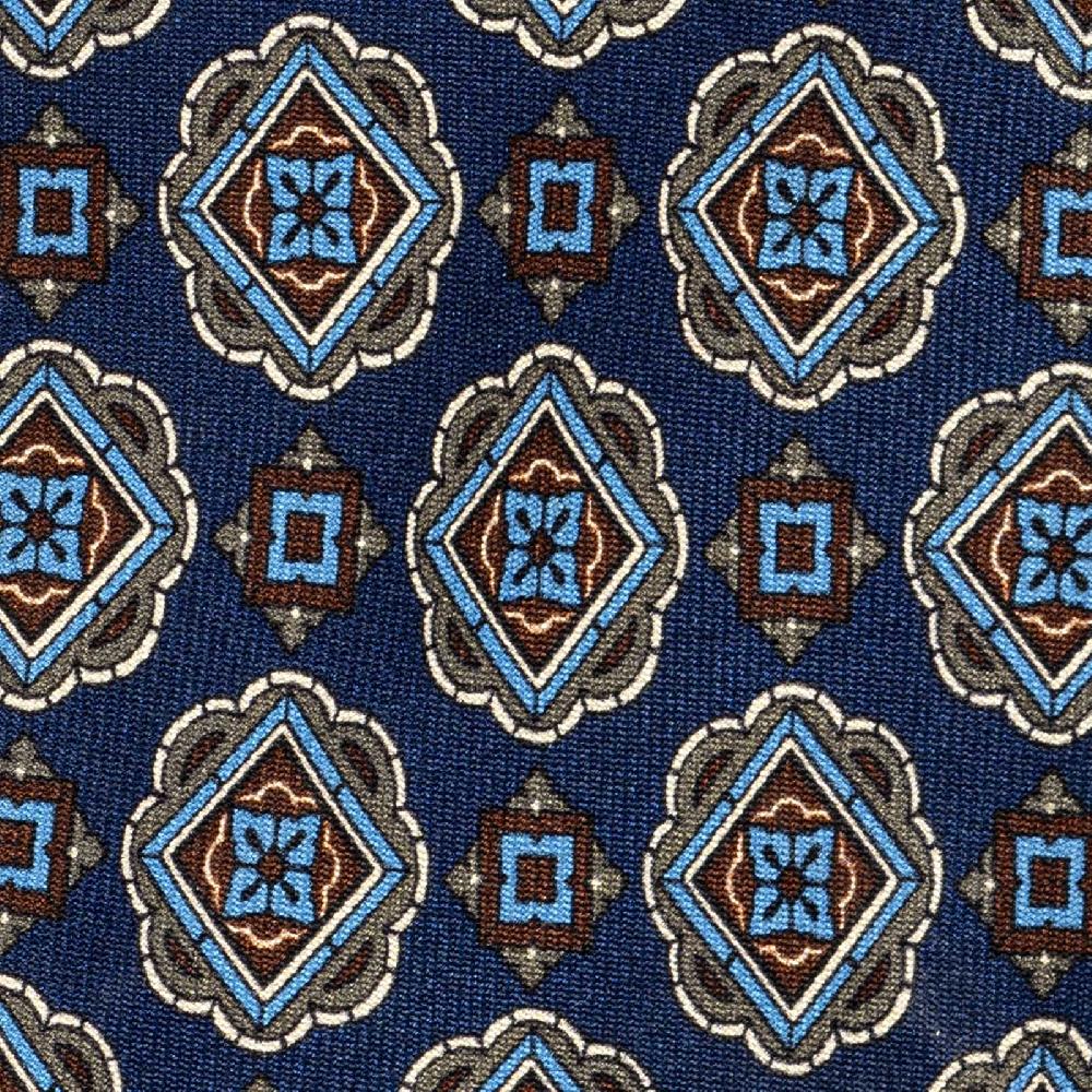 Rubinacci Cravatta in twill di seta con stampa geometrica blu Sostegno trimestrale