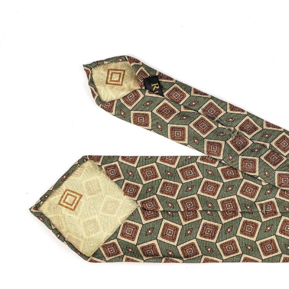 Rubinacci Cravatta in twill di seta verde con stampa geometrica Officina