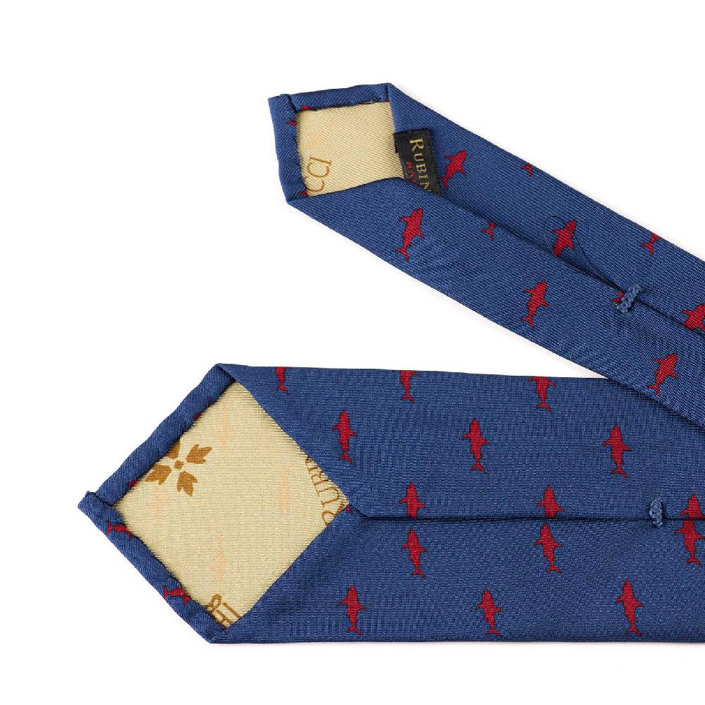 Rubinacci Cravatta in twill di seta con stampa squalo rosso ACQUISTA ORA