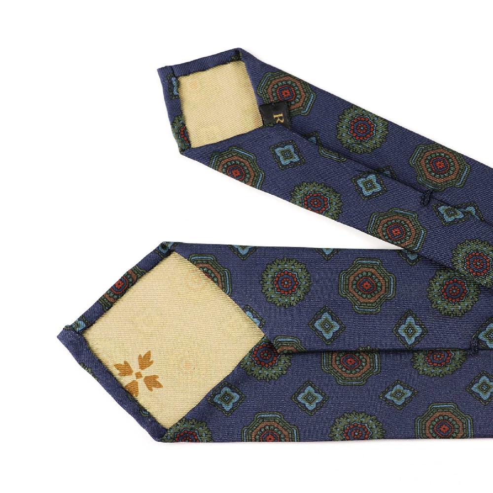 Rubinacci Cravatta in twill di seta blu con stampa geometrica Ultimi due giorni