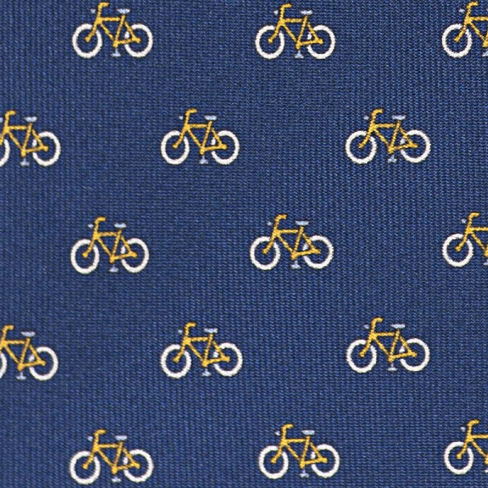 Rubinacci Cravatta in twill di seta con stampa bicicletta gialla Solo un giorno rimasto