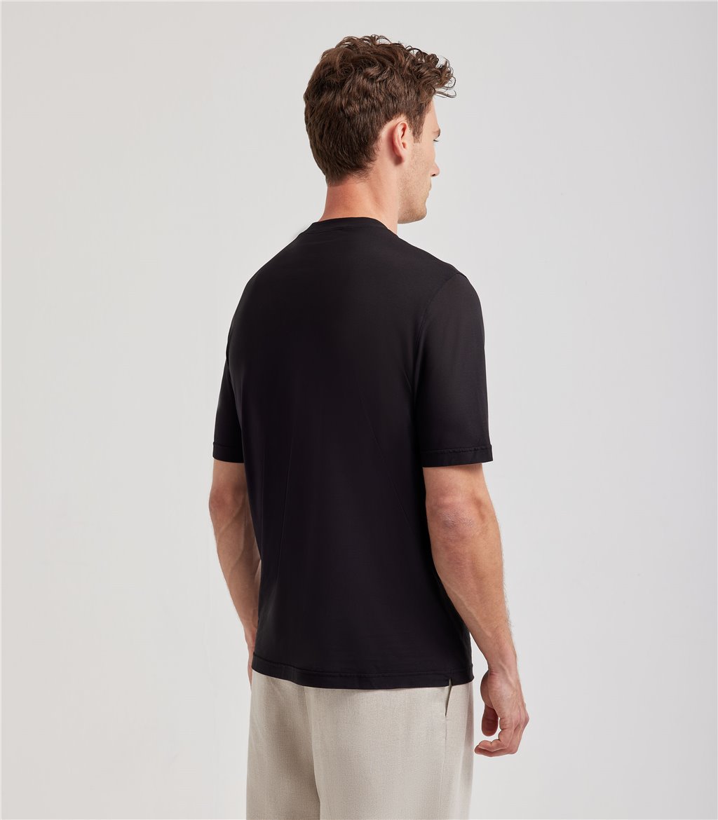 S.Moritz T-shirt nera da uomo in cotone crepe | S.Moritz Sito Ufficiale In Vendita