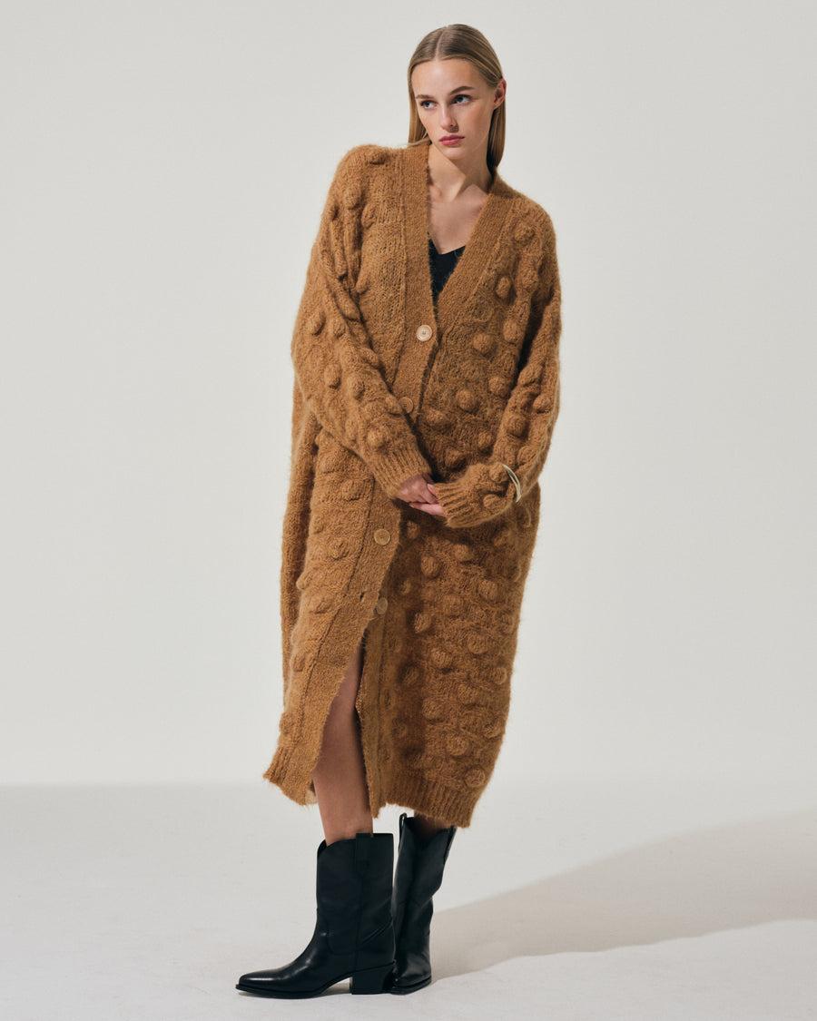 Scaglione COAT MAXY CARDIGAN OVER HAZELNUT STITCH CARAMEL Prezzo Ridotto