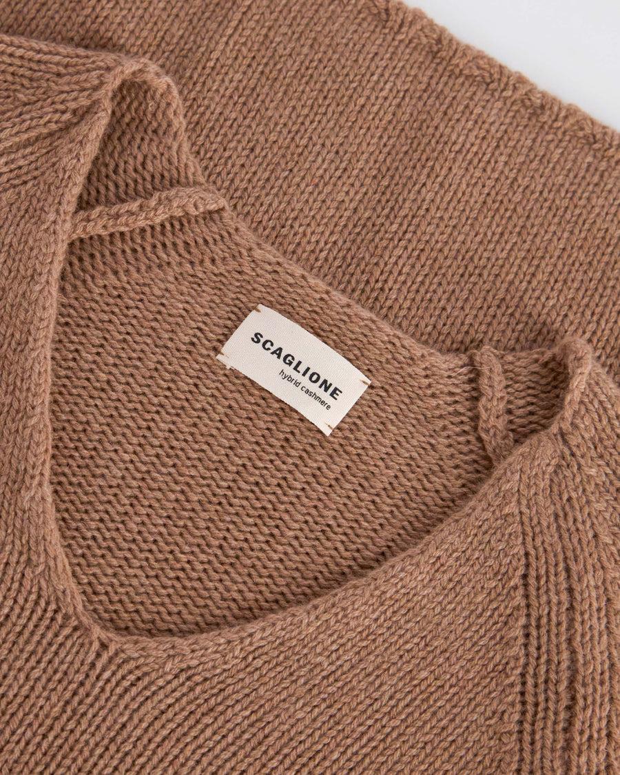 Scaglione V NECK SUPER SOFT CARAMEL Offerta