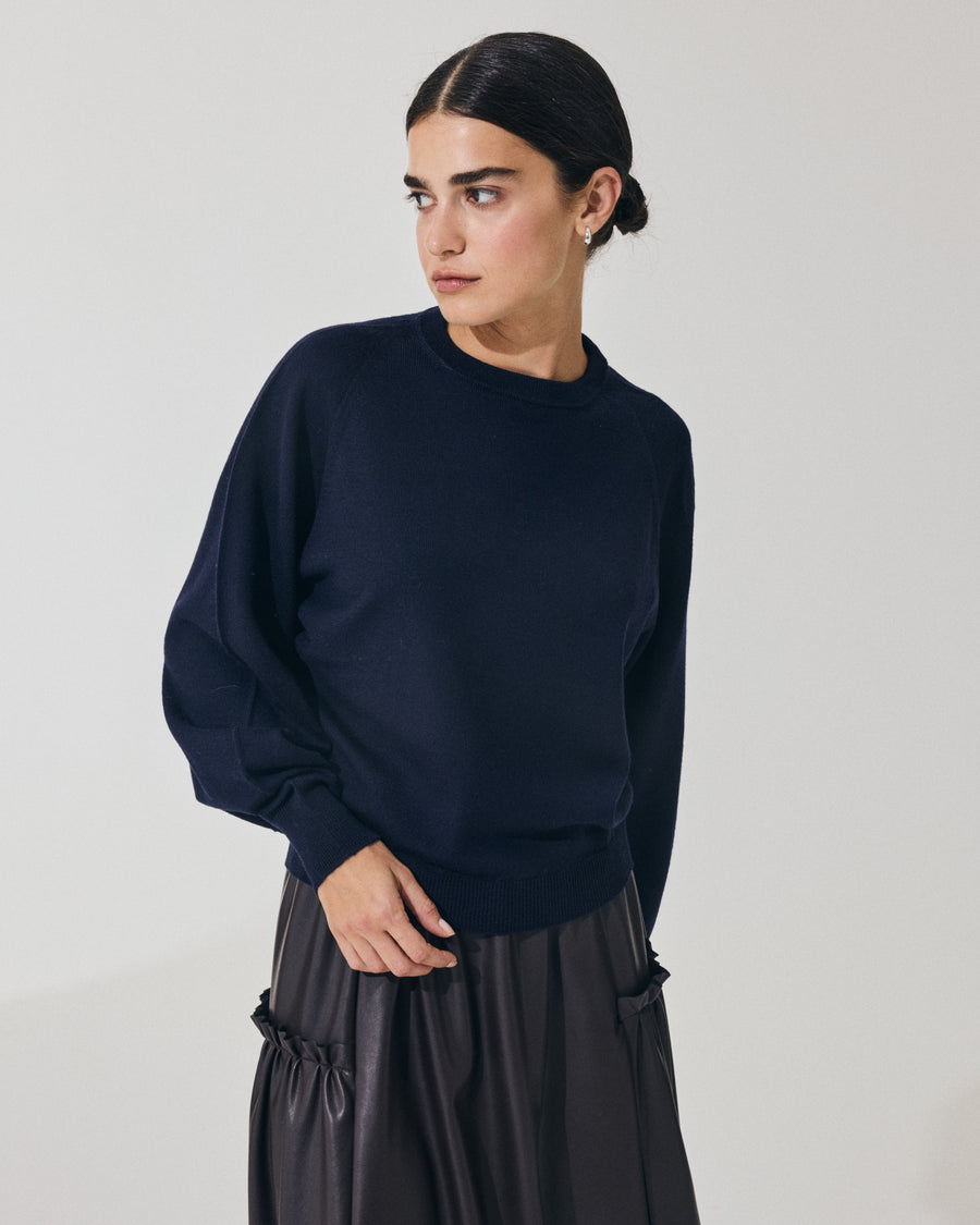 Scaglione ROUND NECK BOXY RAGLAN SEAMLESS MERINO NAVY Flash Sale