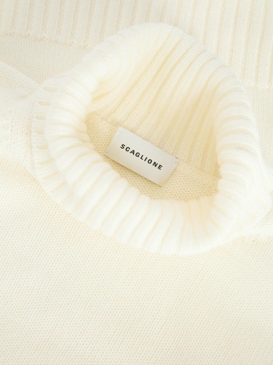 Scaglione TURTLE NECK MERINO SOFT BUTTER Offerta per la Festa della Mamma