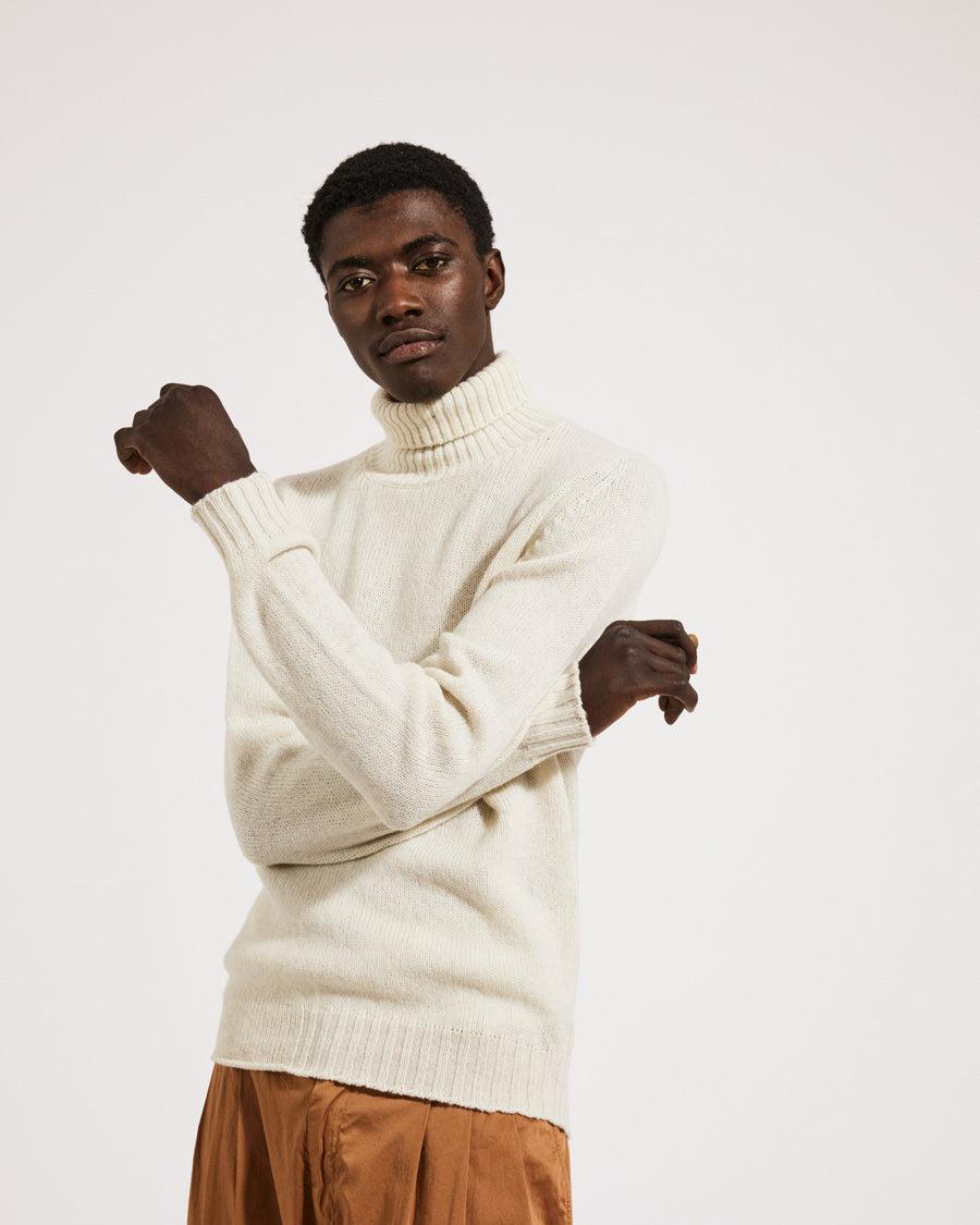 Scaglione TURTLE NECK SEAMLESS SOFTWOOL MILK Saldi
