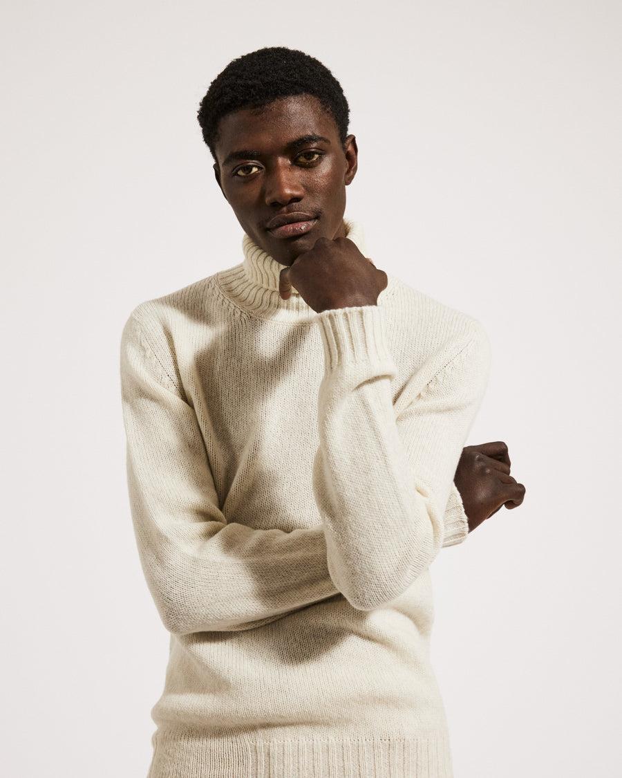 Scaglione TURTLE NECK SEAMLESS SOFTWOOL MILK Saldi