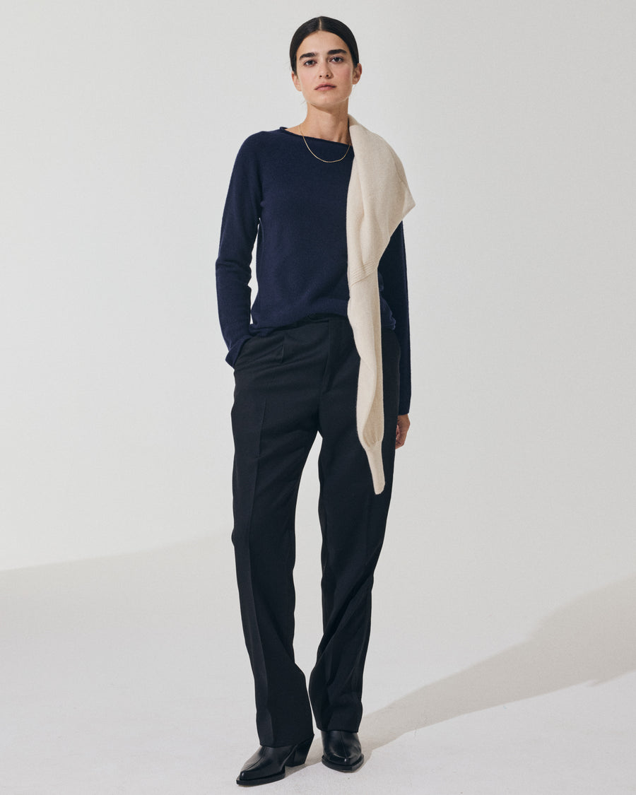 Scaglione ROUND NECK SLIM RAGLAN SEAMLESS NAVY Offerte