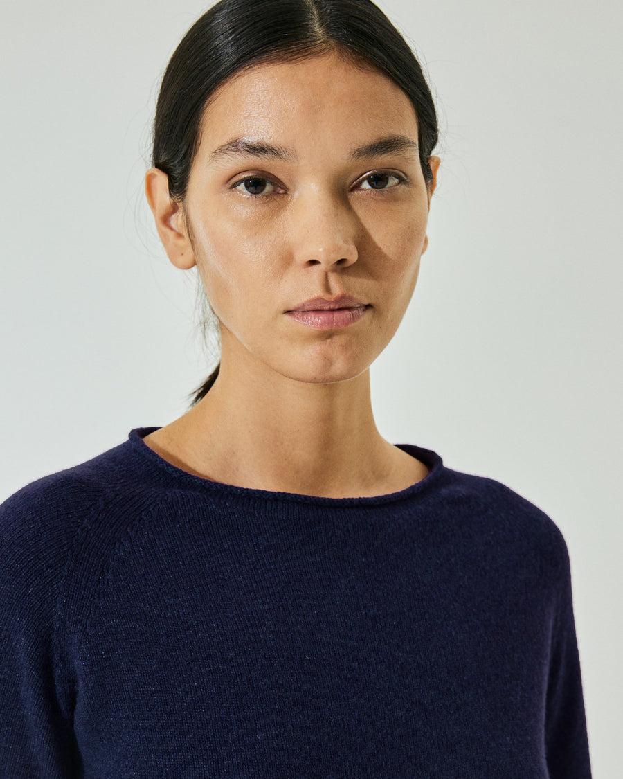 Scaglione ROUND NECK RAGLAN SEAMLESS HYBRID CASHMERE NAVY In Linea