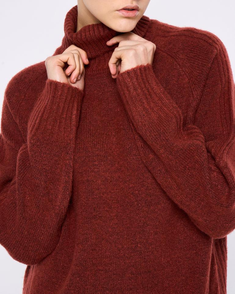 Silvian Heach Abito in maglia Offerta per la Festa della Mamma