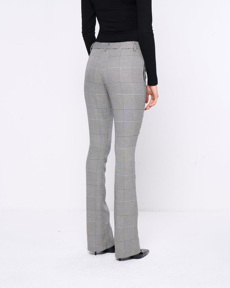 Silvian Heach Pantaloni flare a quadri Offerta natalizia