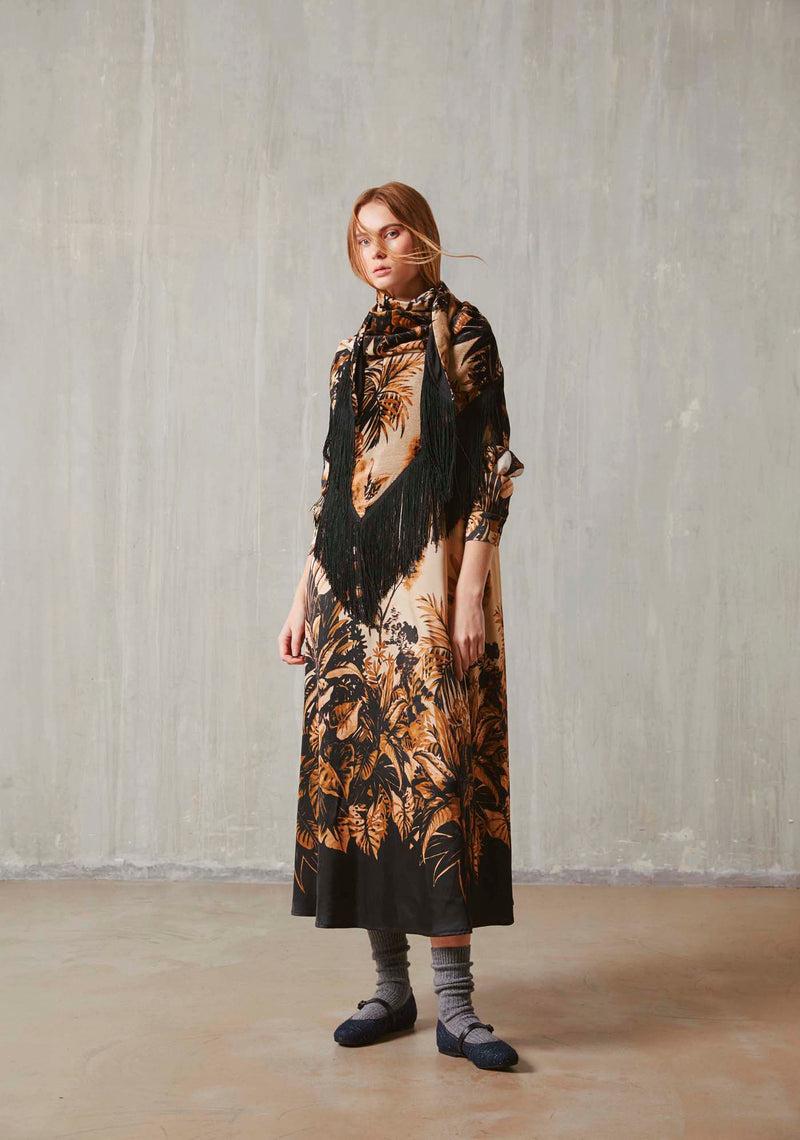 Shirtaporter SCIALLE IN VELLUTO CON FRANGE In Linea