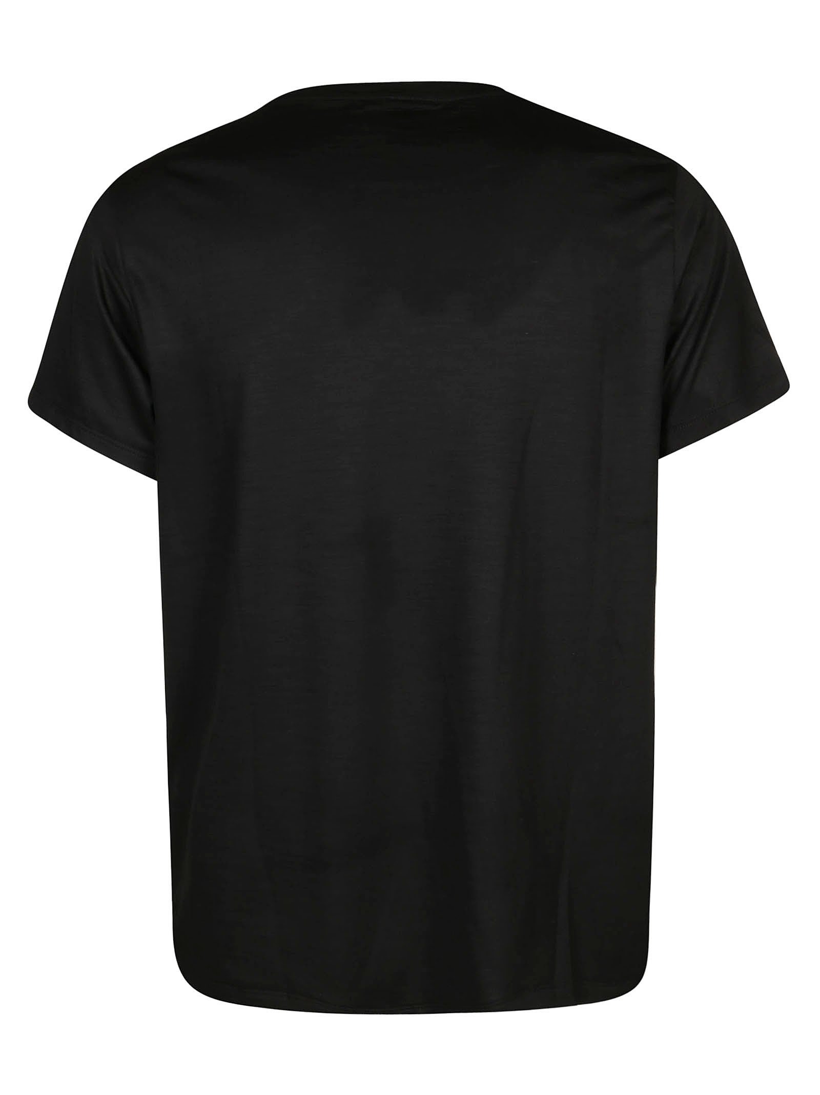 Stories Milano T-SHIRT REGULAR + PATCH – BLACK Enormi risparmi
