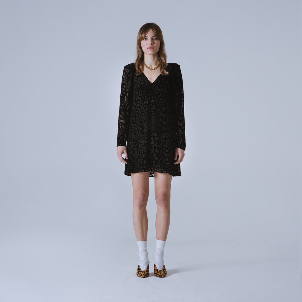Sveta Milano Abito Yale con motivo leopardo su velluto nero Prezzo Ridotto
