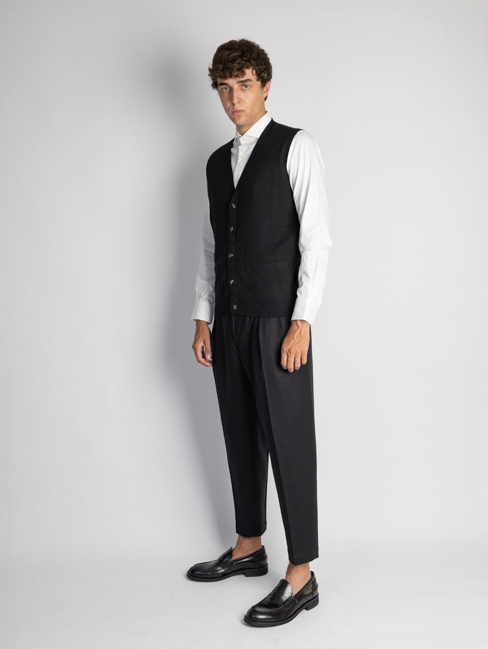 ALPHA STUDIO Gilet con Scollo a V Nero Discount Store per i nuovi prodotti