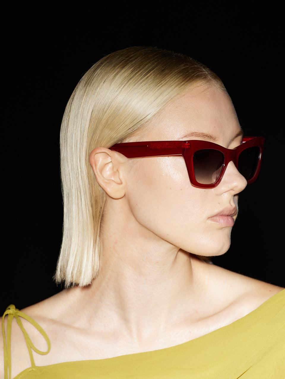 DISTRICT PEOPLE Occhiali da Sole Maryle Bone Rosso Bestseller