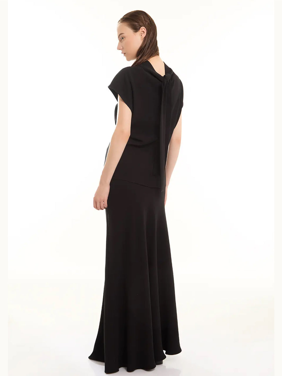P.A.R.O.S.H. Blusa con Cannello e Fiocco Nero Comprane uno, ottenene uno gratis