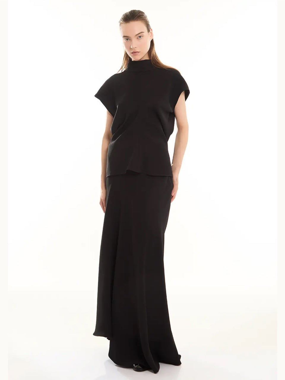 P.A.R.O.S.H. Blusa con Cannello e Fiocco Nero Comprane uno, ottenene uno gratis