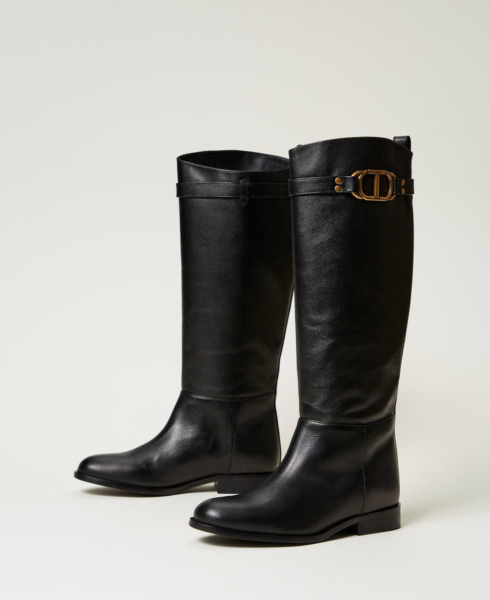 Twin Set Stivali alti in pelle con Oval T Offerta temporanea
