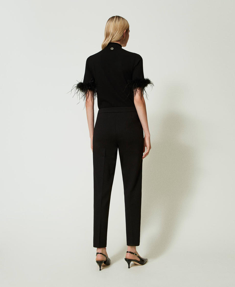 Twin Set Pantaloni con cinturino Oval T e piega 50% di sconto per tempo limitato
