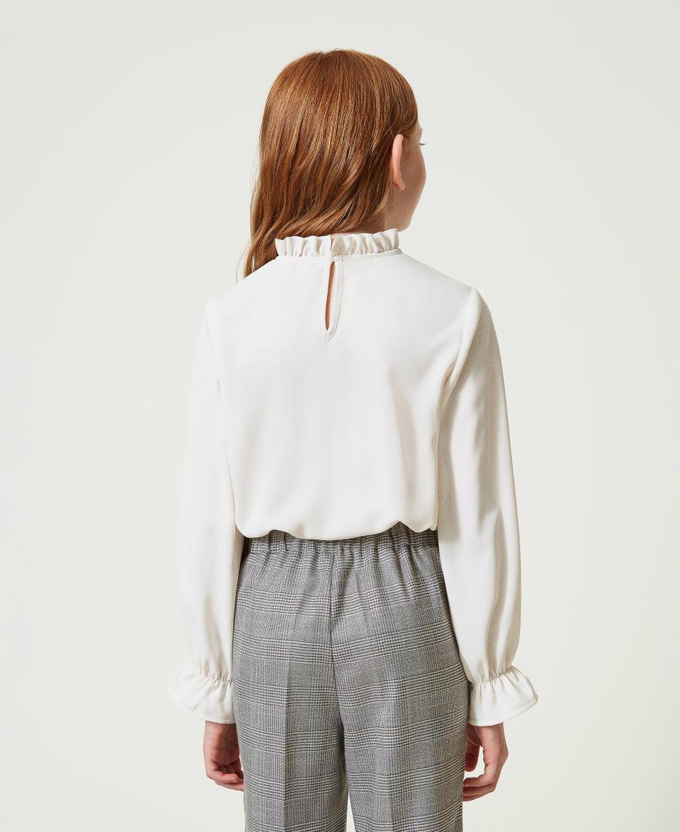 Twin Set Blusa in crêpe de Chine con jabot Offerte esclusive