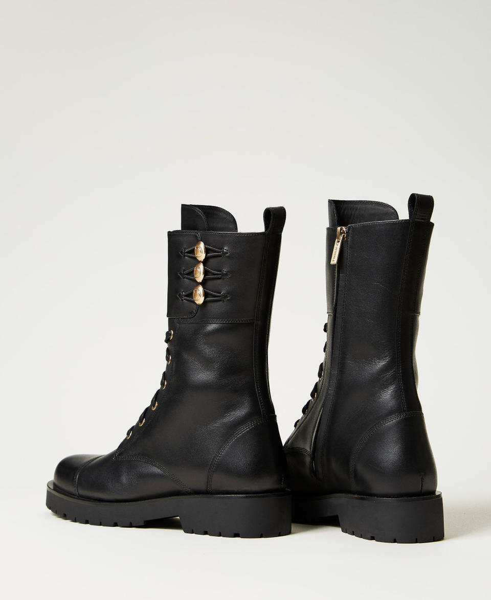 Twin Set Anfibi in pelle con bottoni Fino al 65% di sconto