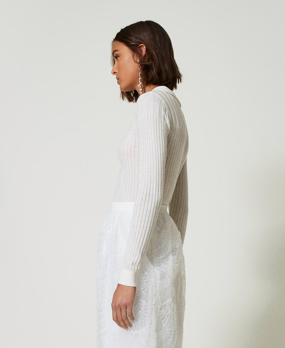 Twin Set Maglia a coste con ricamo Offerte