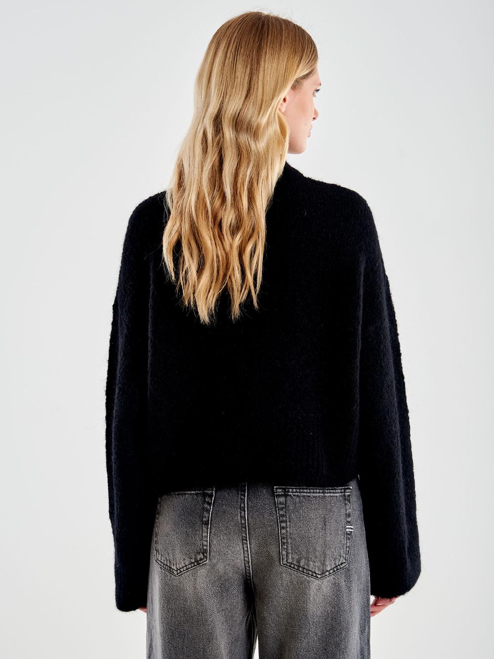 Vicolo Pull Girocollo con Cabochon Applicati Nero Offerte