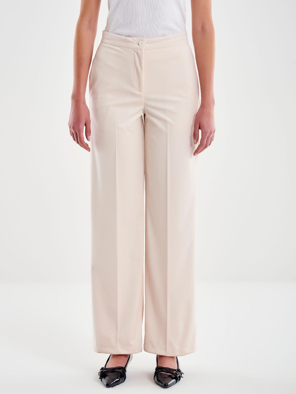 Vicolo Pantalone in Velluto Bianco Italy