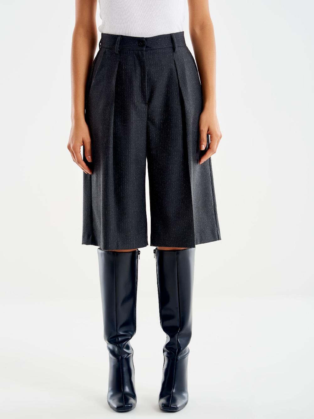 Vicolo Bermuda Gessato Lurex Grigio In Saldo