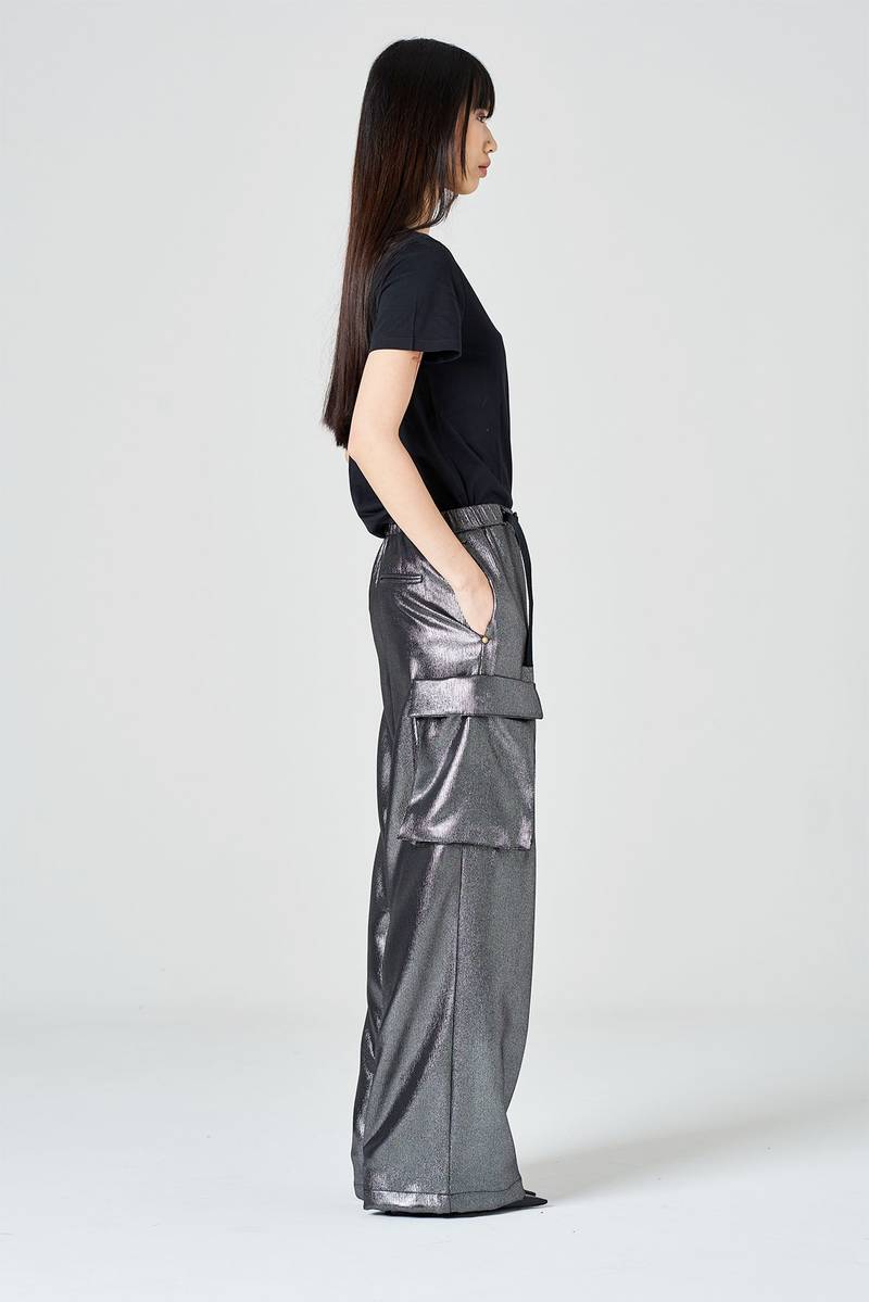 White sand Pantalone cargo in jersey laminato Offerta San Valentino