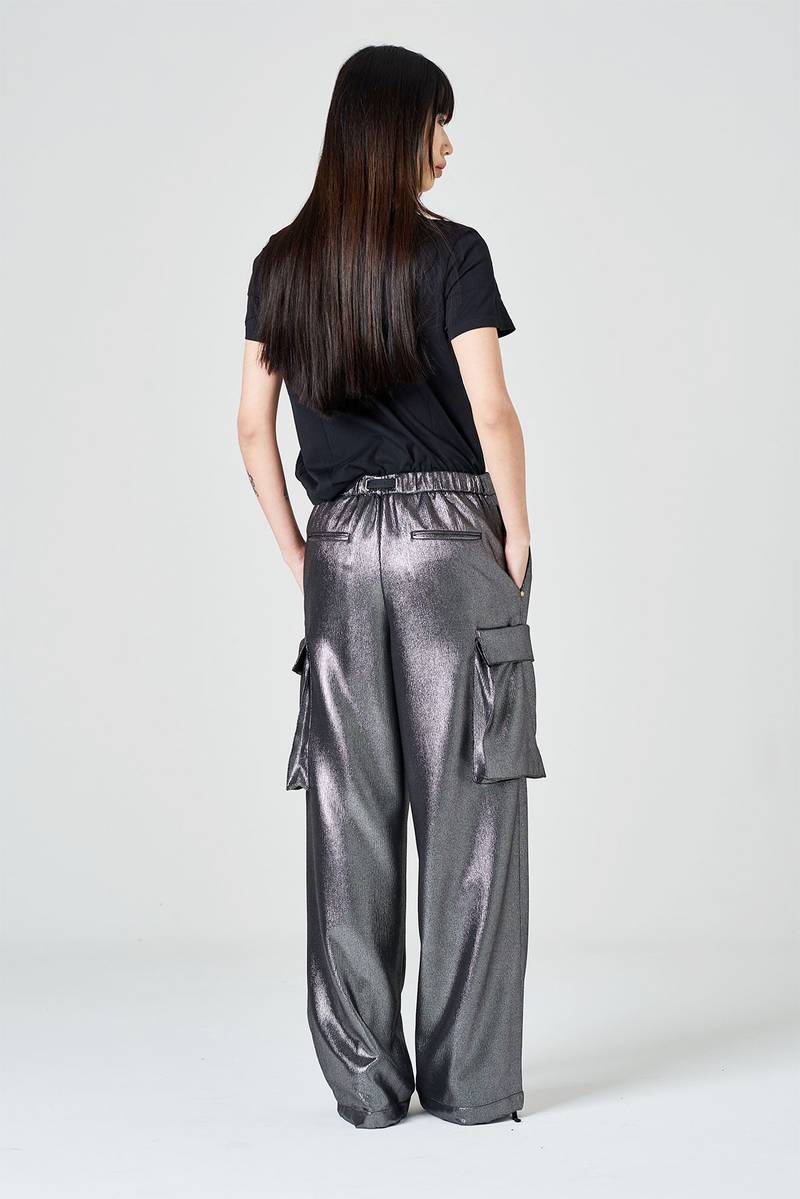 White sand Pantalone cargo in jersey laminato Offerta San Valentino