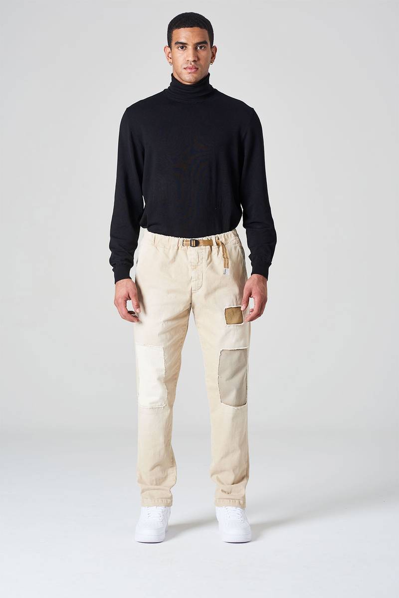 White sand Pantalone in cotone stretch con toppe
