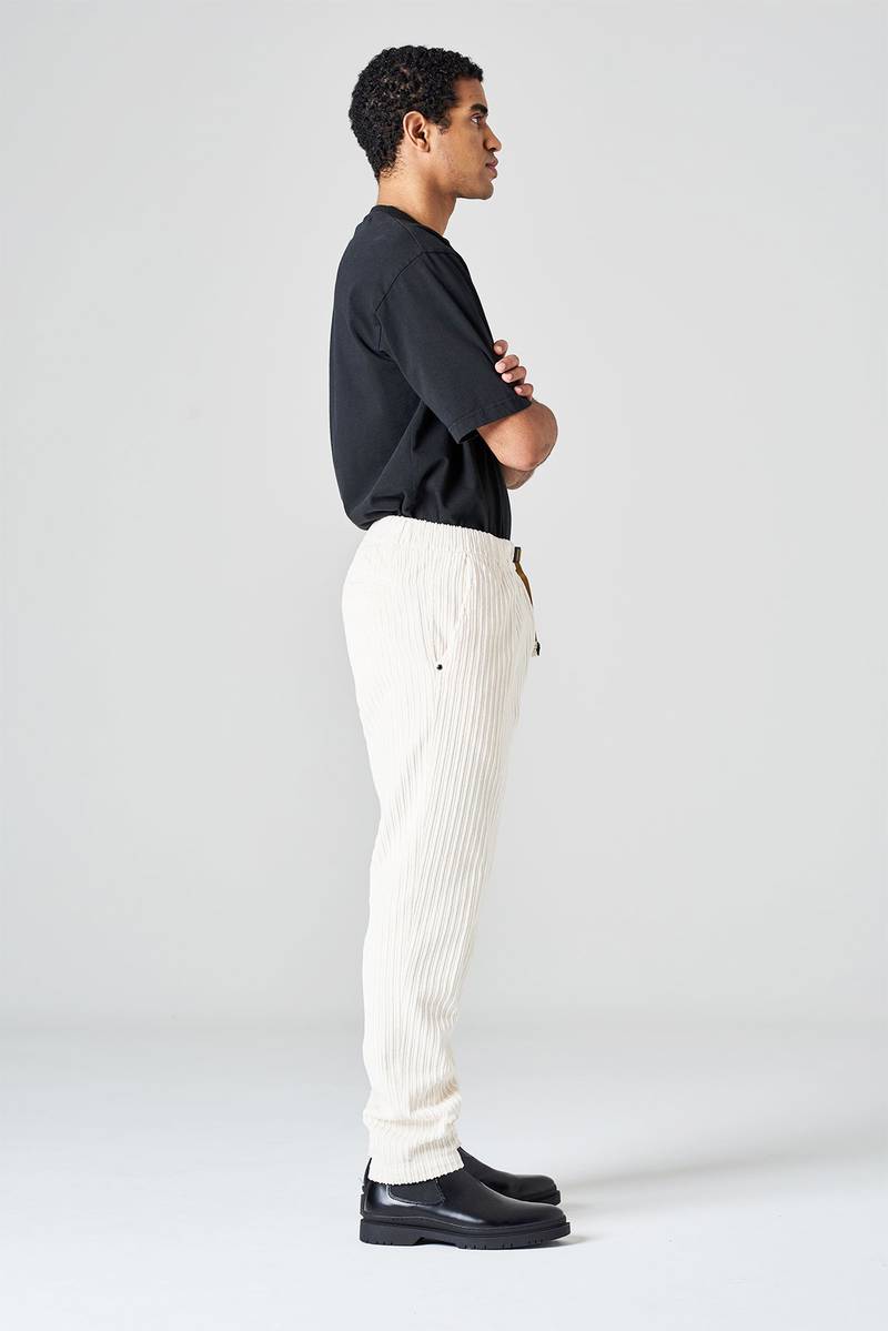 White sand Pantalone in velluto a costa larga In Linea