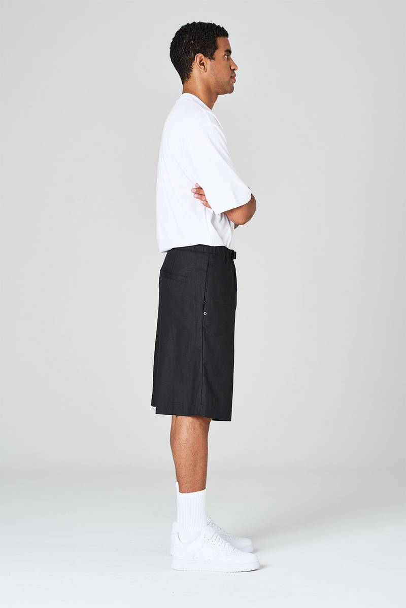 White sand Bermuda modello basket in misto cotone-lino Sottocosto