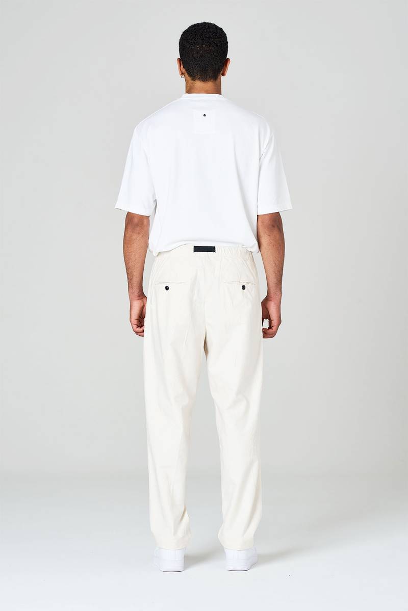 White sand Pantaloni in gabardina di cotone ricamata Saldi