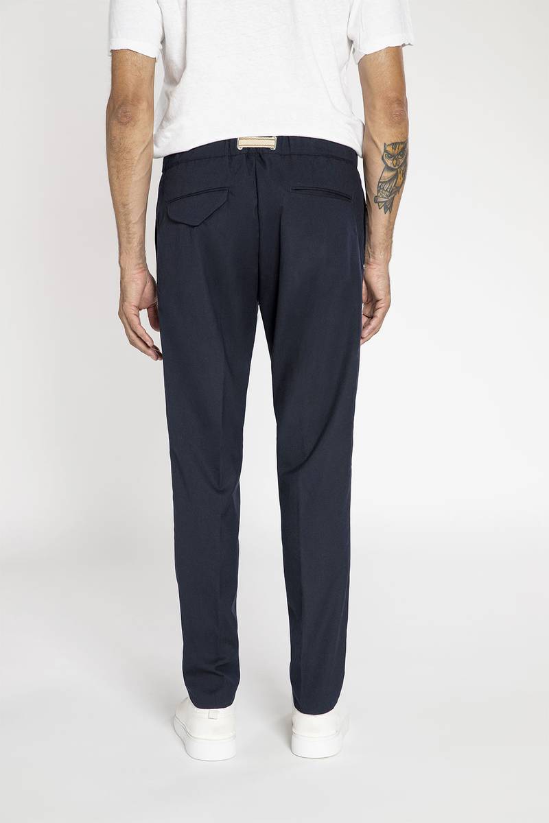 White sand Pantalone in tessuto effetto lana Offerta natalizia