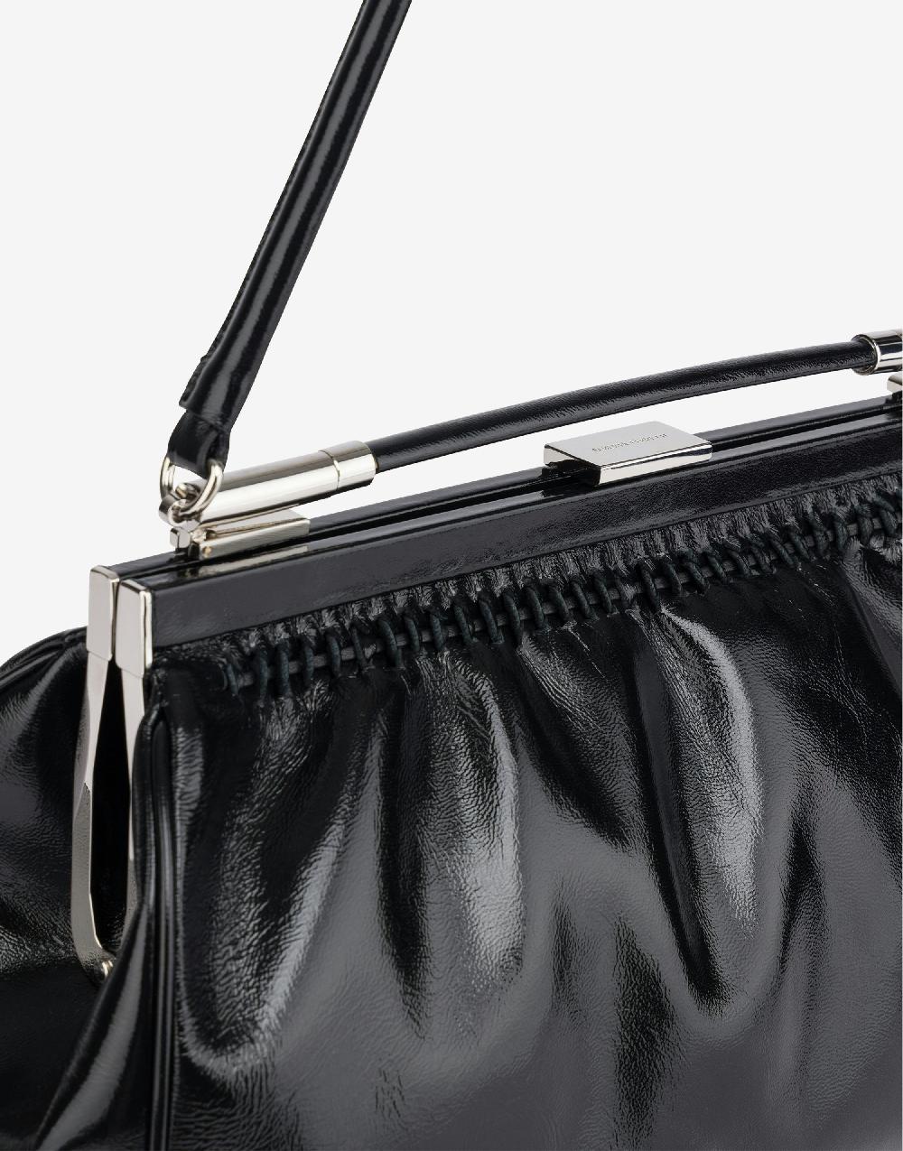 Alberta Ferretti Borsa a spalla in nappa lucida Sostegno trimestrale