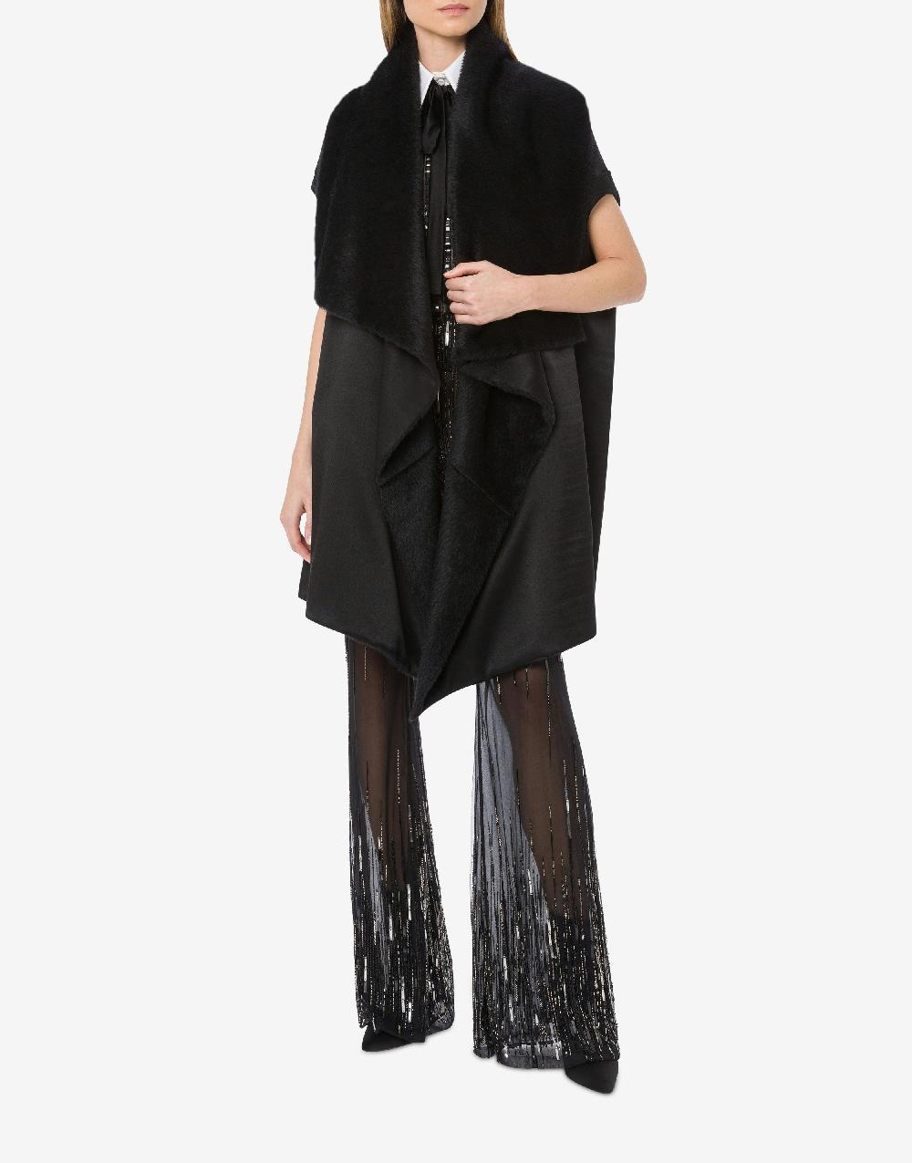 Alberta Ferretti Mantella in alpaca con manicotti in montone Liquidazione